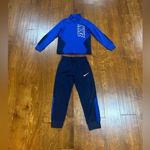 Nike Dri-fit set